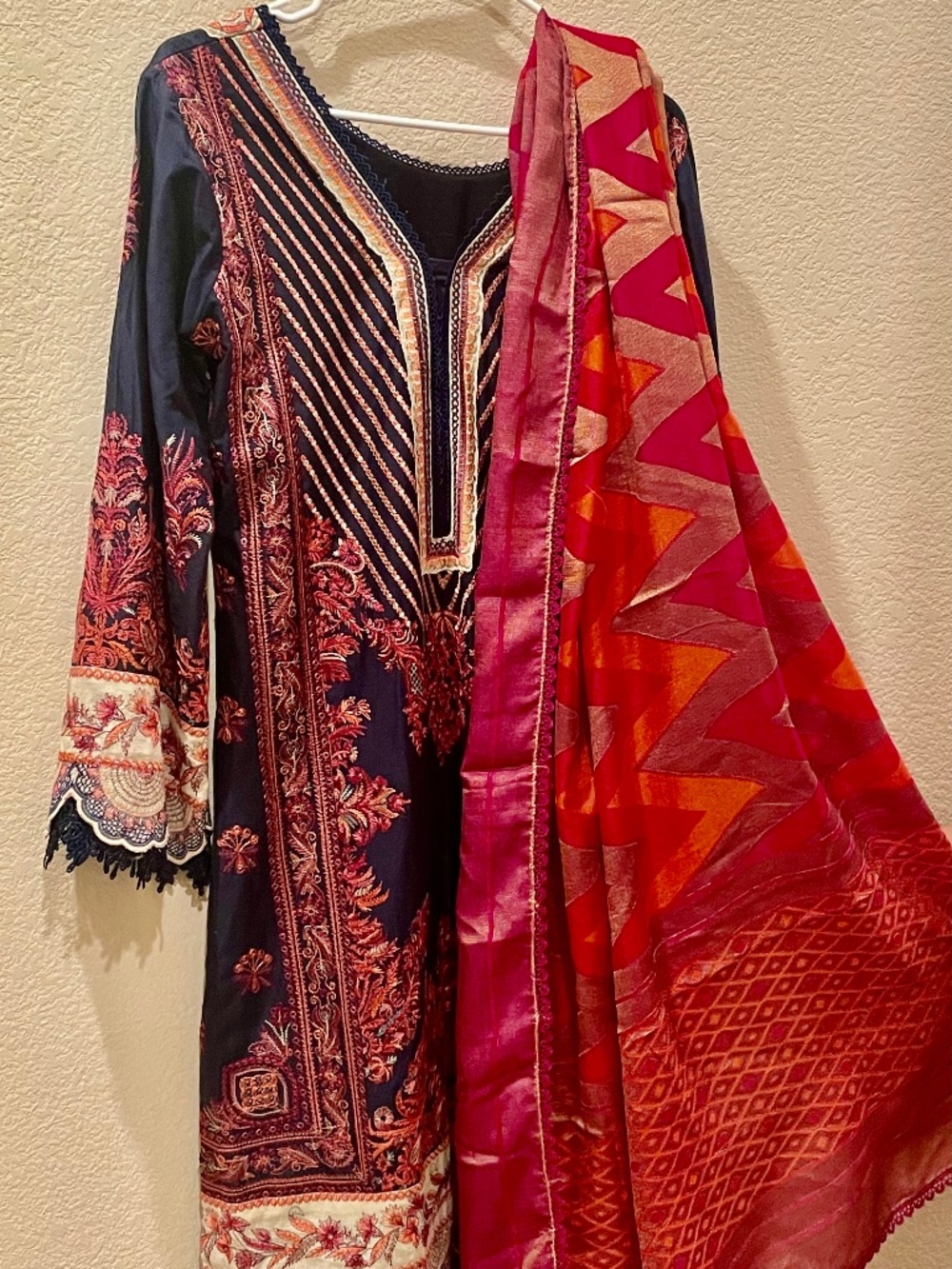 Kashmir suit